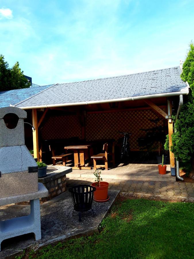 Margret Haus Bed & Breakfast Balatonfured Exterior photo