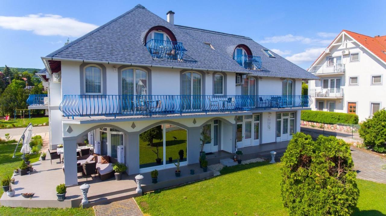 Margret Haus Bed & Breakfast Balatonfured Exterior photo