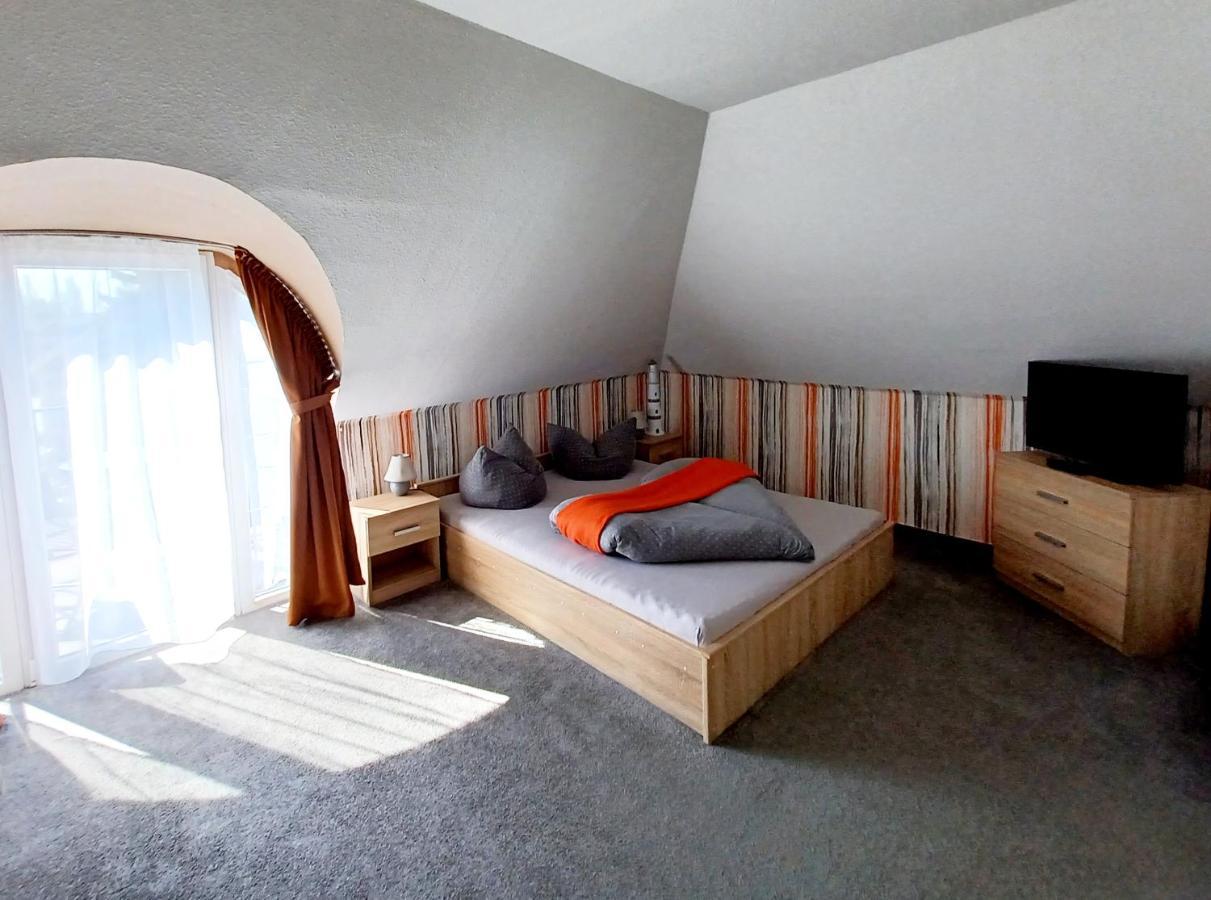 Margret Haus Bed & Breakfast Balatonfured Exterior photo