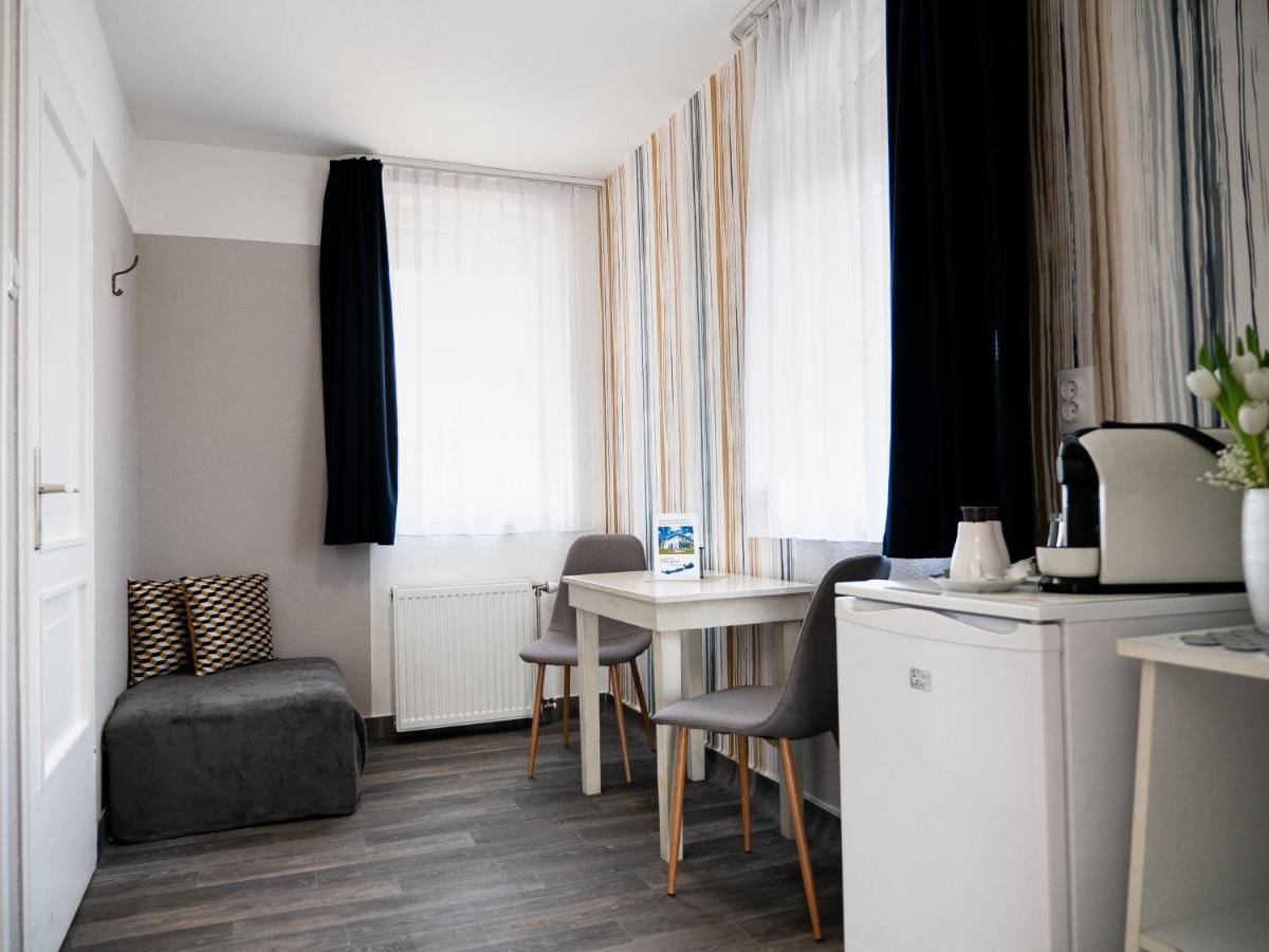 Margret Haus Bed & Breakfast Balatonfured Exterior photo
